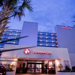 Widok zewnętrzny Ramada on the Beach Fotos