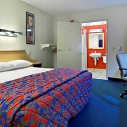 Room Red Roof Inn Boston Southborough Fotos