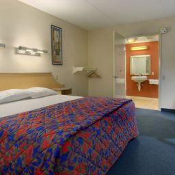Room Red Roof Inn Boston Southborough Fotos