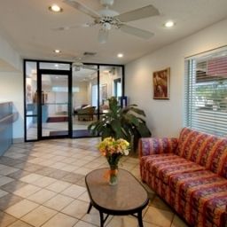 Halle Red Roof Inn and Suites Naples Fotos