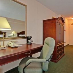 Habitación Holiday Inn Express TORONTO-AIRPORT AREA/DIXIE RD Fotos