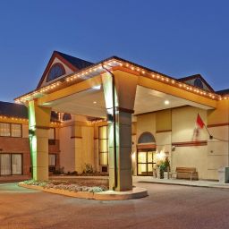Vista exterior Holiday Inn Express TORONTO-AIRPORT AREA/DIXIE RD Fotos