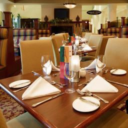 Restaurant Holiday Inn Hotel & Suites OAKVILLE @ BRONTE Fotos