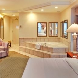 Suite Holiday Inn Hotel & Suites OAKVILLE @ BRONTE Fotos