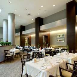 Restaurante Hilton TorontoMarkham Suites Conference Centre  Spa Fotos