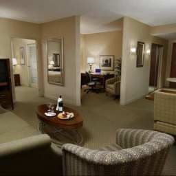 Suite Hilton TorontoMarkham Suites Conference Centre  Spa Fotos