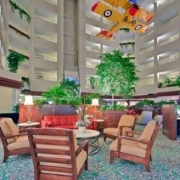 Hall Holiday Inn MONTREAL-LONGUEUIL Fotos