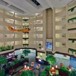 Hall Holiday Inn MONTREAL-LONGUEUIL Fotos