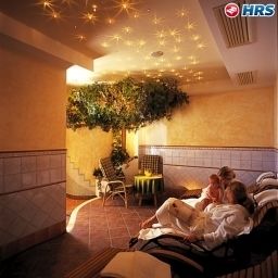 Wellnessbereich Alpendorf Fotos