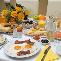 Buffet Plattenwirt Fotos