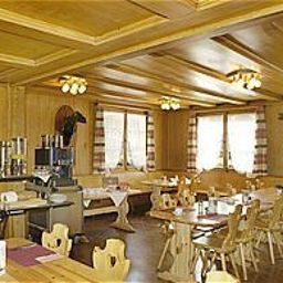 Salle du petit-déjeuner Zur Linde Landgasthof Fotos