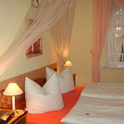 Zimmer Zur Köppe Waldhaus Fotos