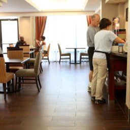 Restaurante Hampton Inn by Hilton TorontoMississauga Fotos