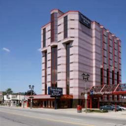 Außenansicht Travelodge Hotel Niagara Falls By the Falls Fotos