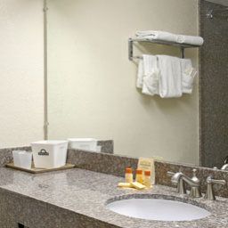 Zimmer Days Inn Knoxville North Fotos