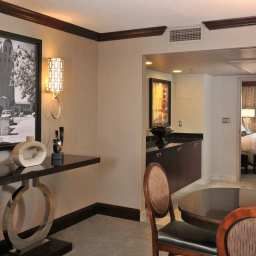 Suite Embassy Suites Des Moines Ia Fotos