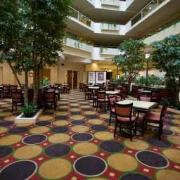 Restaurante Embassy Suites Secaucus  Meadowlands Fotos