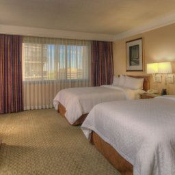 Room Embassy Suites Crystal City  National Airport Fotos