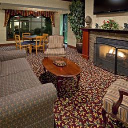 Холл Holiday Inn Express Hotel & Suites EAST GREENBUSH(ALBANY-SKYLINE) Fotos