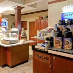 Ресторан Holiday Inn Express Hotel & Suites EAST GREENBUSH(ALBANY-SKYLINE) Fotos