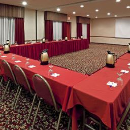 Конференц-зал Holiday Inn Express Hotel & Suites EAST GREENBUSH(ALBANY-SKYLINE) Fotos