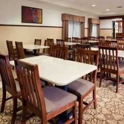 Restaurant Holiday Inn Express Hotel & Suites ST. PAUL - WOODBURY Fotos