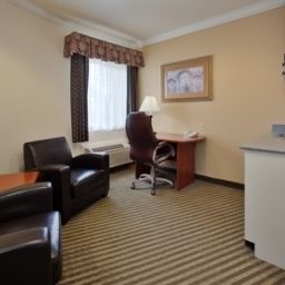 Suite Holiday Inn Express Hotel & Suites SANTA CLARA Fotos