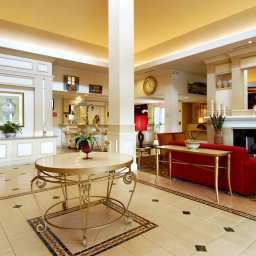 Hall Hilton Garden Inn Staten Island Fotos