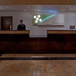 Hall NY - WOLF ROAD Holiday Inn ALBANY Fotos