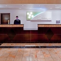 Hall NY - WOLF ROAD Holiday Inn ALBANY Fotos