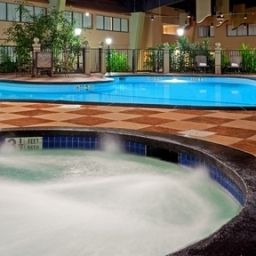Piscine NY - WOLF ROAD Holiday Inn ALBANY Fotos