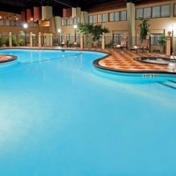Piscine NY - WOLF ROAD Holiday Inn ALBANY Fotos