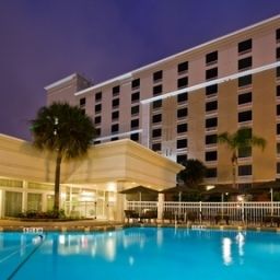 Pool Holiday Inn Hotel & Suites ACROSS FROM UNIVERSAL ORLANDO Fotos