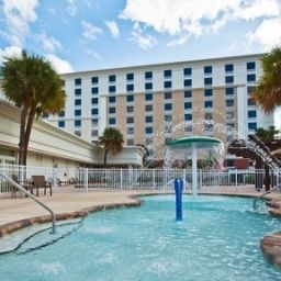 Pool Holiday Inn Hotel & Suites ACROSS FROM UNIVERSAL ORLANDO Fotos