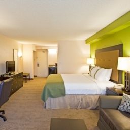 Zimmer Holiday Inn Hotel & Suites ACROSS FROM UNIVERSAL ORLANDO Fotos