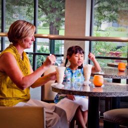 Restaurante Holiday Inn ARLINGTON AT BALLSTON Fotos