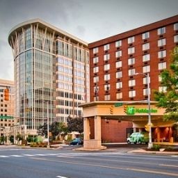 Vista exterior Holiday Inn ARLINGTON AT BALLSTON Fotos
