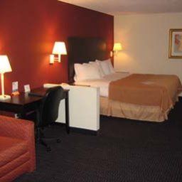 Chambre Howard Johnson Express Inn Suites - South Tampa/ Airport Fotos