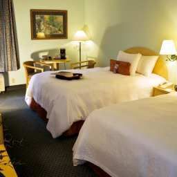 Номер Hampton Inn  Suites OrlandoEastUCF Fotos