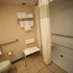 Номер Hampton Inn  Suites OrlandoEastUCF Fotos