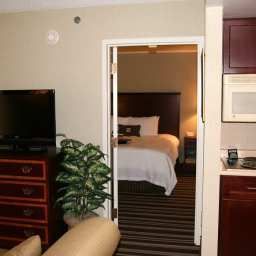 Suite Hampton Inn Stes MEM at Beale Fotos