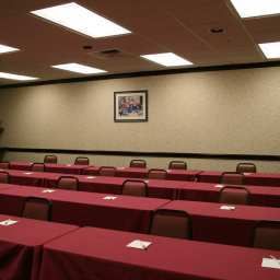 Conference room Hampton Inn  Suites North Toledo Ohio Fotos