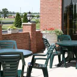  Hampton Inn  Suites North Toledo Ohio Fotos