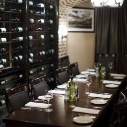 Конференц-зал VINTAGE PLAZA  A KIMPTON HOTEL Fotos