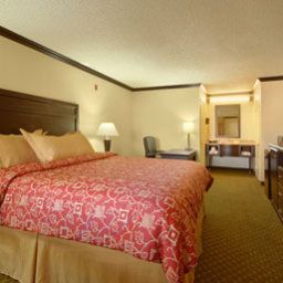 Zimmer Ramada Canoga Park/Warner Center Fotos