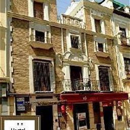Фасад Colón Hostal Fotos