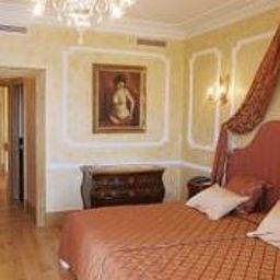 Zimmer Château de Brindos Fotos