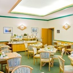 Комната для завтраков Am Schloß Fotos