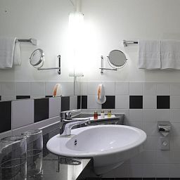 Cuarto de baño InterCityHotel Fotos