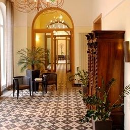 Hall Schloss & Gut Liebenberg Fotos